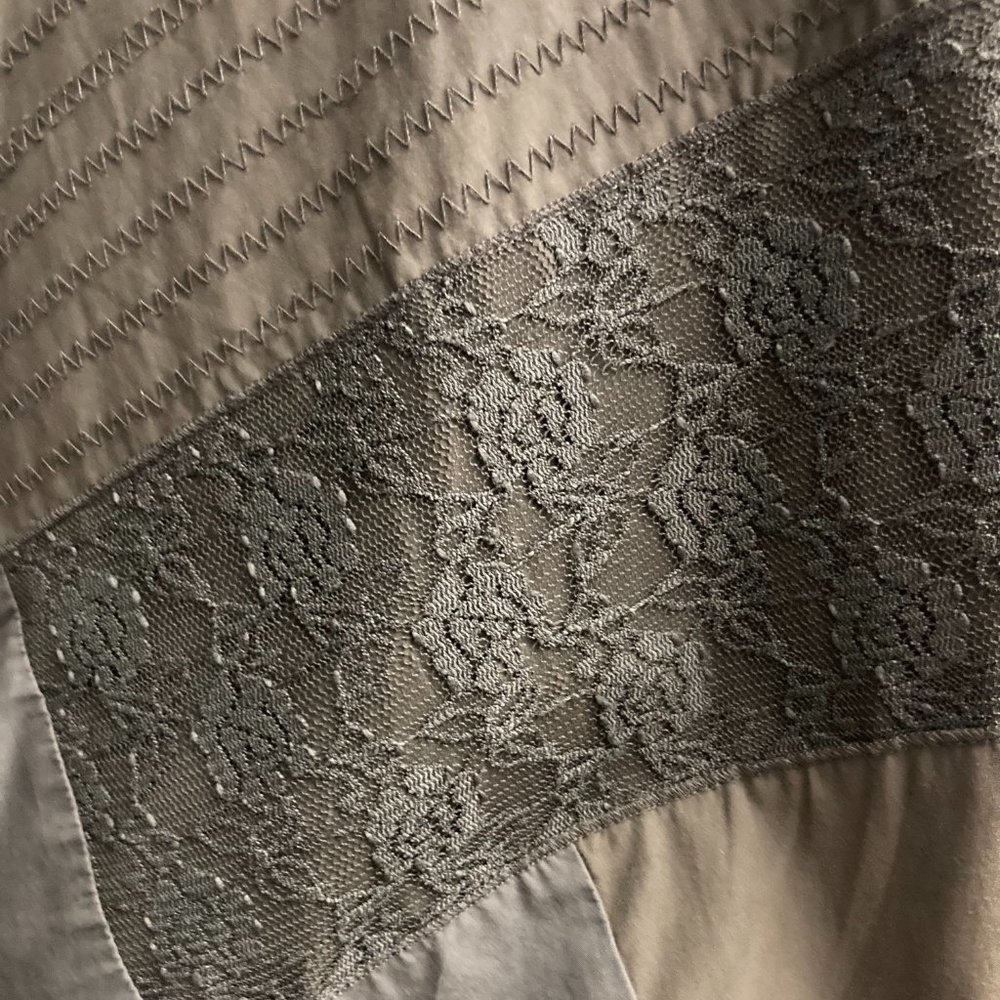 Army Green Embroidered Patchwork Asymmetrical Mid… - image 3